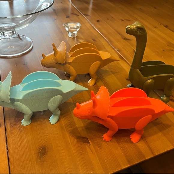 Other - Orange and Green Dinosaur Action Figures Playset